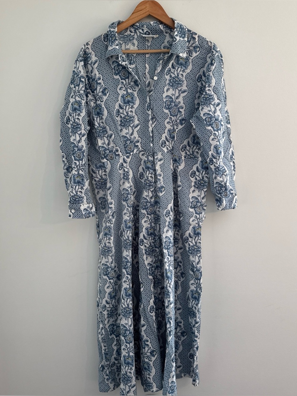 Julia Amory Blue White Floral Block print Print Shirt Dress Size Large